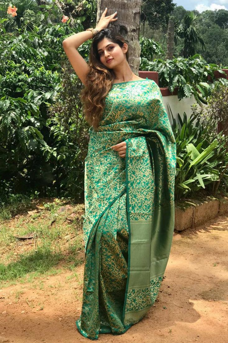 Fashion Wear Green Cotton woven Zari Saree|SARV129389