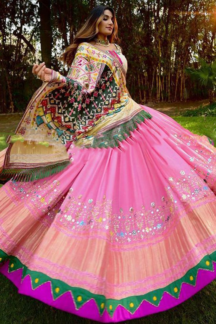 Coral Pink Indian Wedding Outfit: Women's Mirrorwork Lehenga Choli | Indian  bridal outfits, Rajasthani dress, Bridal outfits