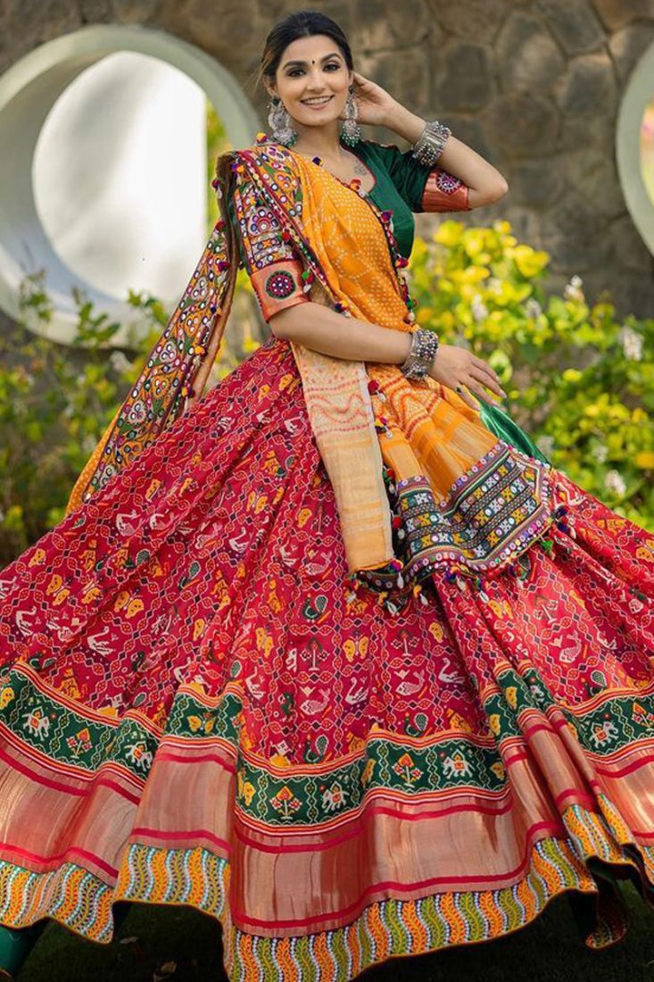 Buy Full Sets Ethnic Wear, Ethnic Wear Bandhani Kali Lehenga with Choli and  Dupatta for Girls- Pink Clothing for Girl Jollee